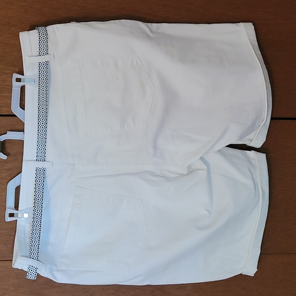 Lee Riders midriff Bermuda shorts - Picture 2 of 4